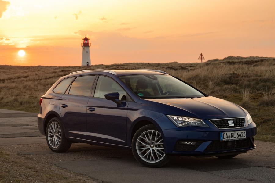  Seat Leon ST TGI 2018 года  (WW) (фото 19 из 25)